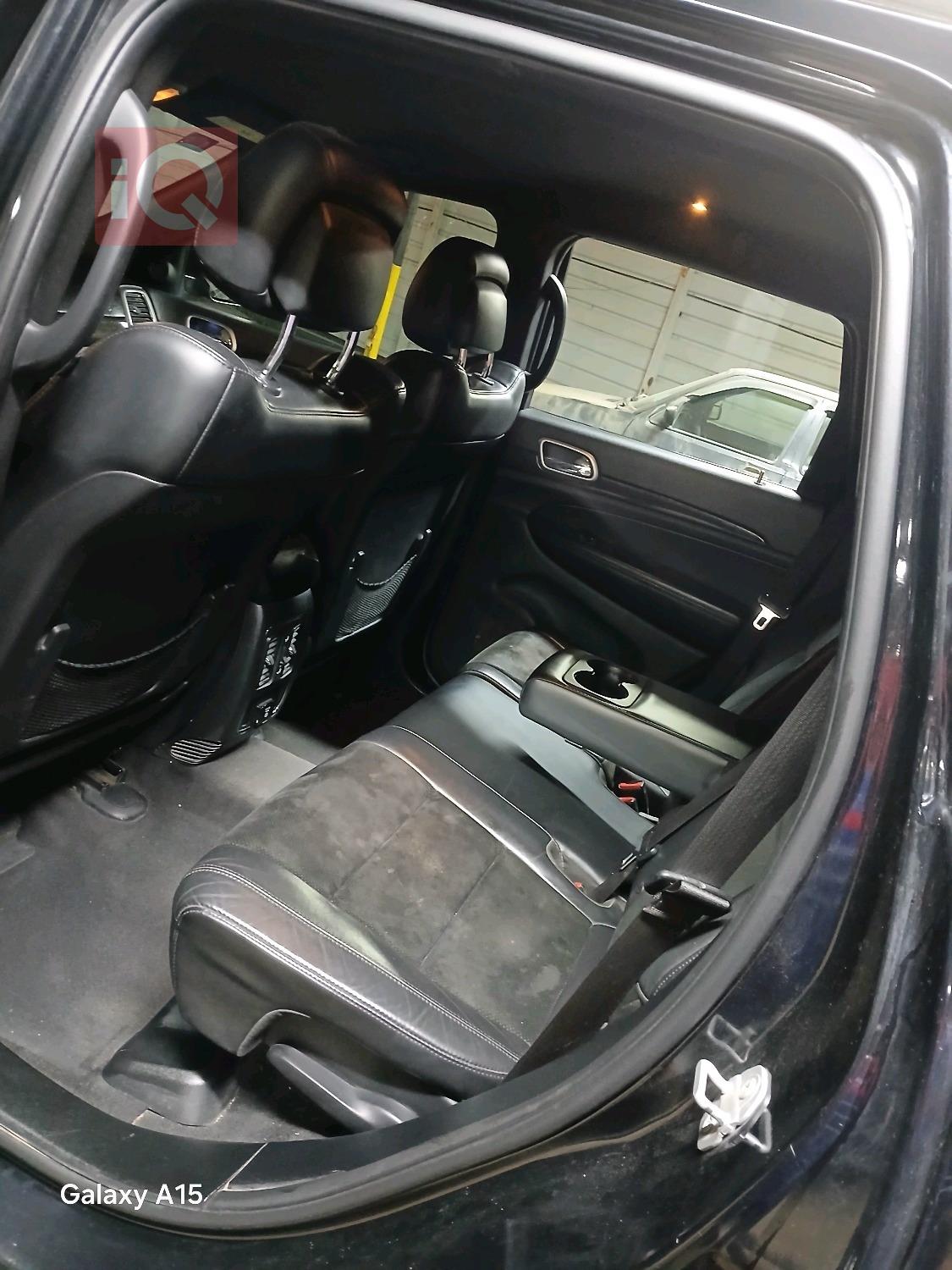 جيب جراند شيروكي